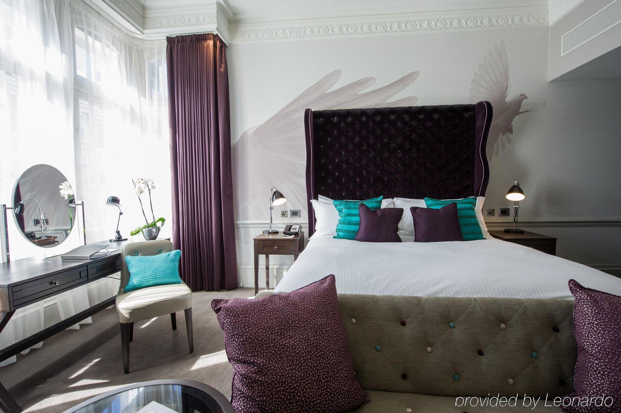 The Ampersand Hotel - Small Luxury Hotels Of The World Лондон Стая снимка A bedroom at The Ivy Hotel