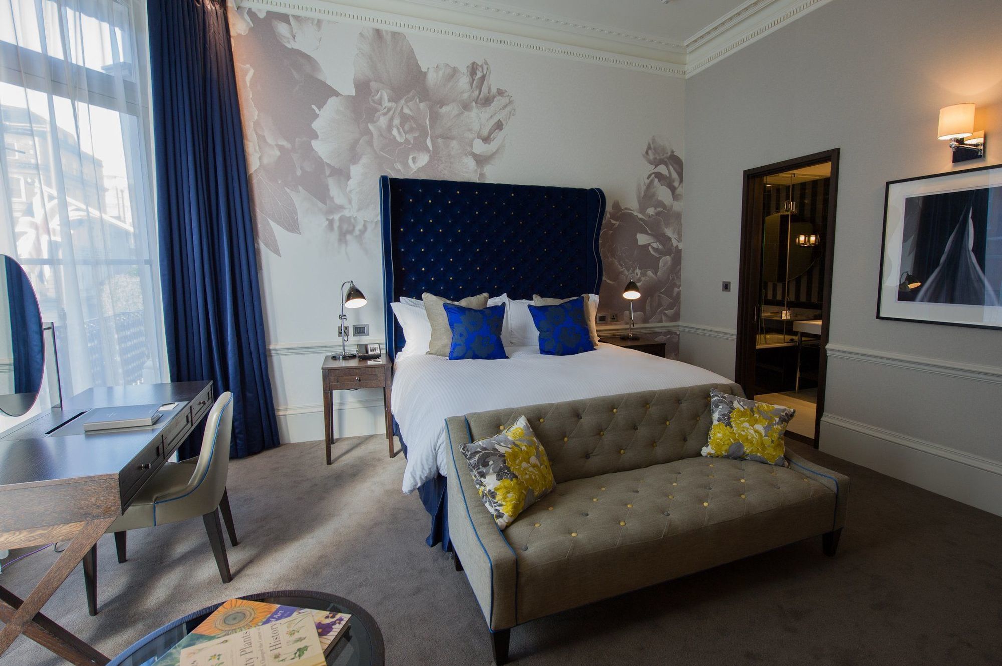 The Ampersand Hotel - Small Luxury Hotels Of The World Лондон Стая снимка A bedroom at the hotel