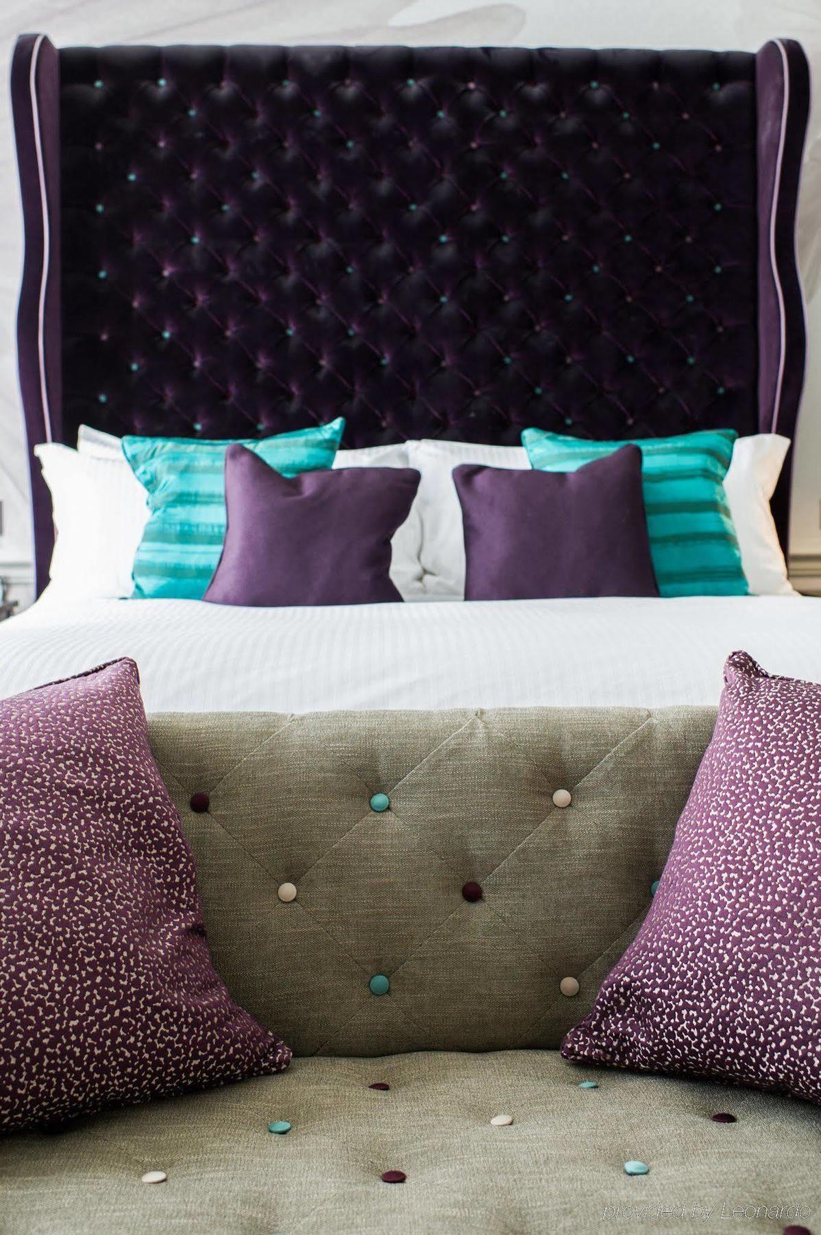 The Ampersand Hotel - Small Luxury Hotels Of The World Лондон Стая снимка A bed with cushions