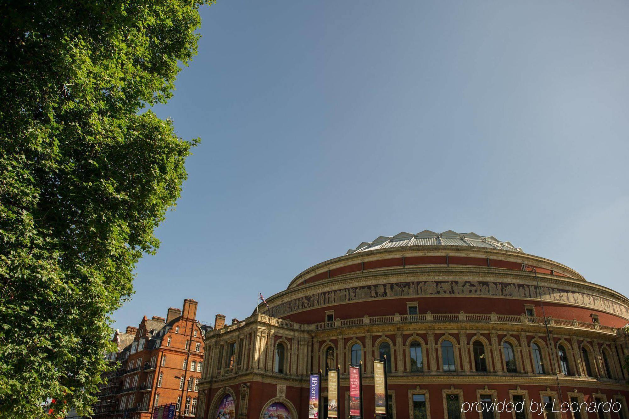The Ampersand Hotel - Small Luxury Hotels Of The World Лондон Удобства снимка Royal Albert Hall